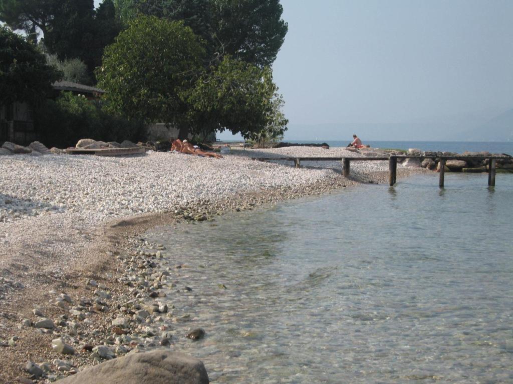 Hotel Zanetti Torri Del Benaco Exterior foto